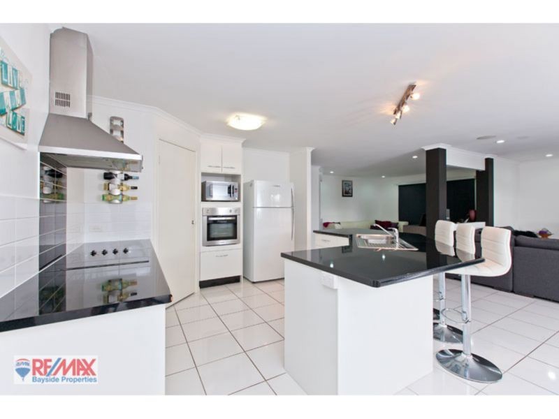 13 Balsam Street, Redland Bay QLD 4165