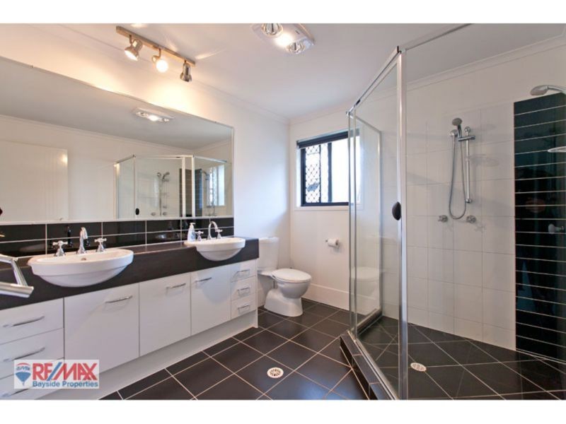 13 Balsam Street, Redland Bay QLD 4165