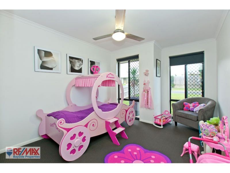 13 Balsam Street, Redland Bay QLD 4165