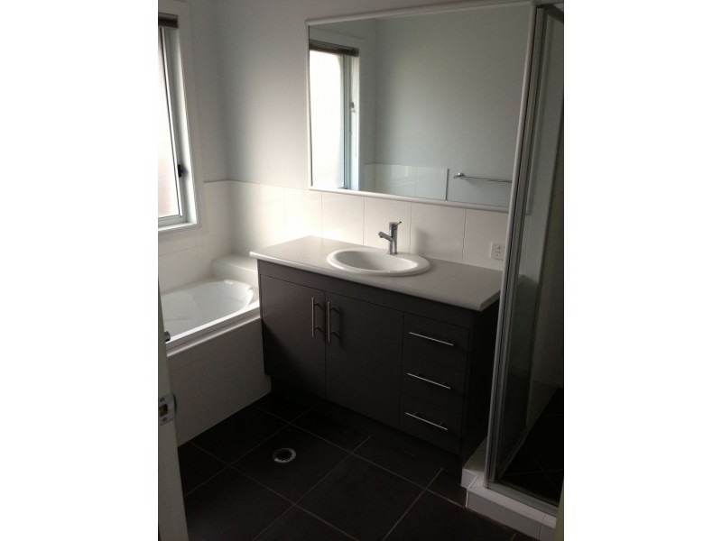 17 Gunnado Street, Thornlands QLD 4164