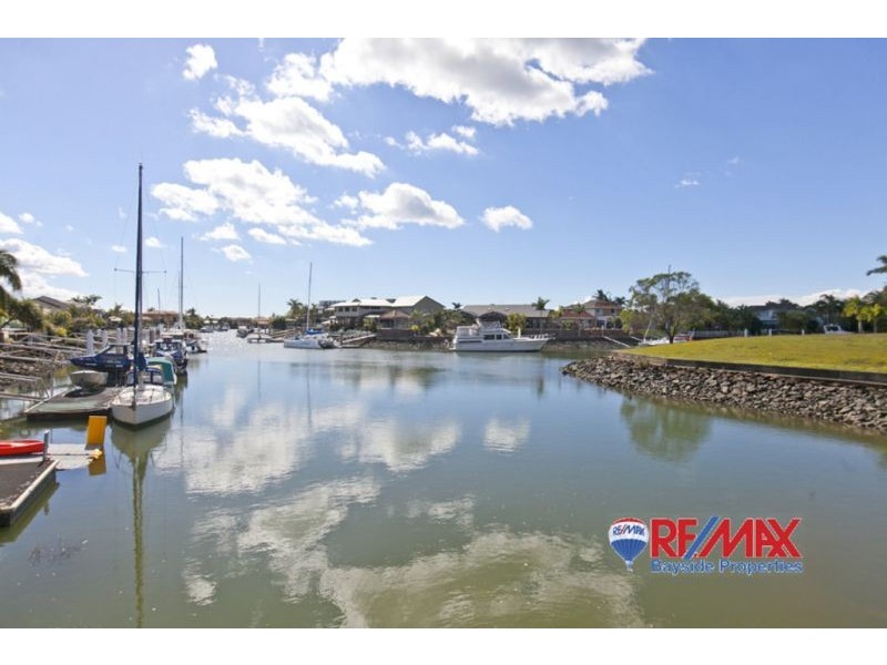 64 Dorsal Drive, Birkdale QLD 4159