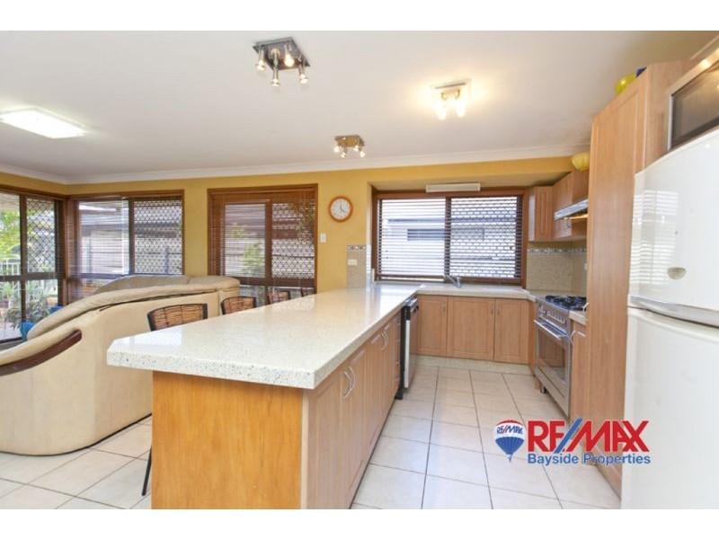 64 Dorsal Drive, Birkdale QLD 4159