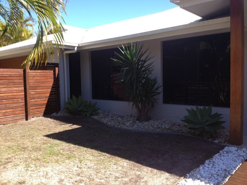 4 Barron Road, Birkdale QLD 4159