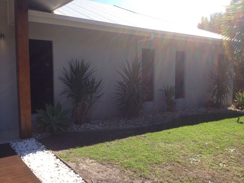 4 Barron Road, Birkdale QLD 4159