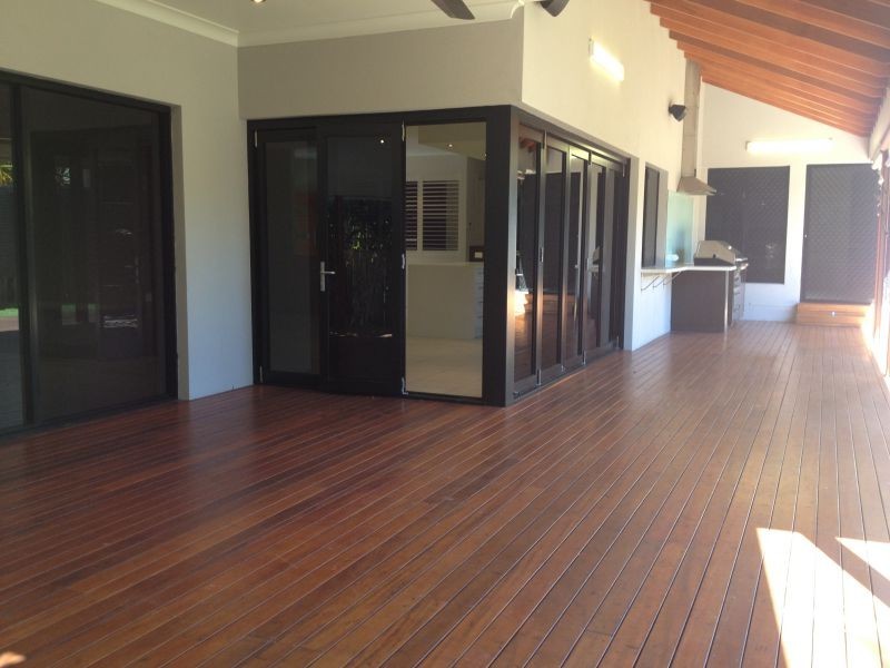 4 Barron Road, Birkdale QLD 4159