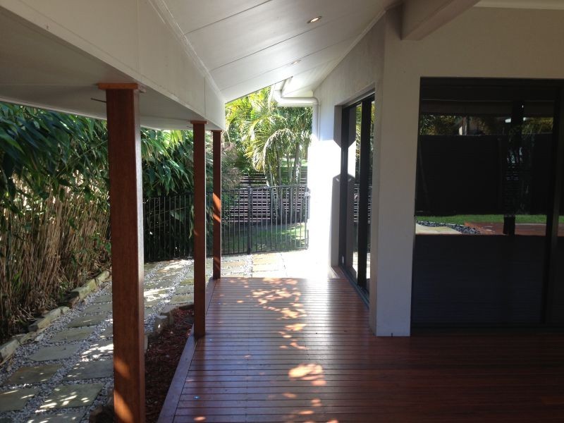 4 Barron Road, Birkdale QLD 4159