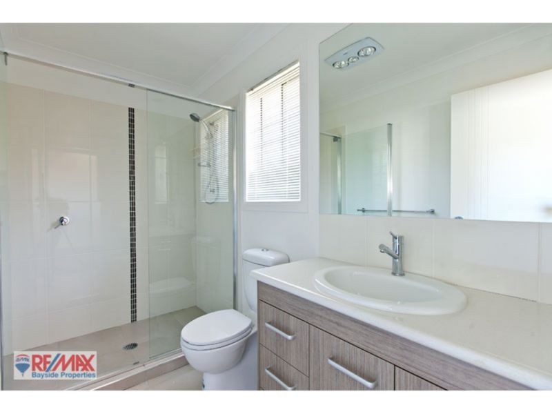 1 & 2/27 Riley Peter Place, Cleveland QLD 4163