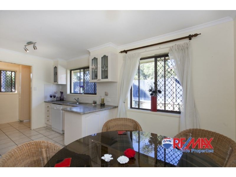 2 Wren Street, Birkdale QLD 4159