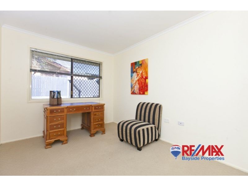 2 Wren Street, Birkdale QLD 4159