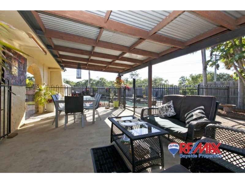 2 Wren Street, Birkdale QLD 4159