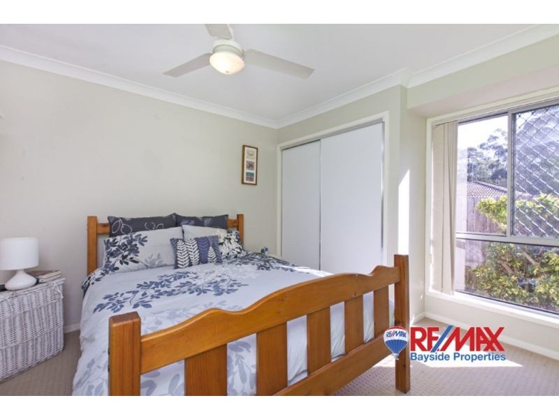 4 Keswick Place, Redland Bay QLD 4165