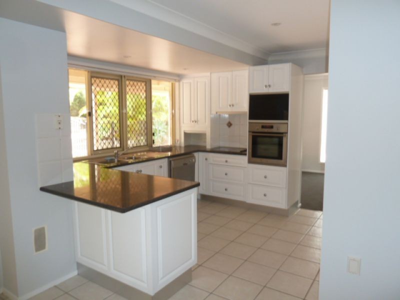 37 Prunda Circuit, Wellington Point QLD 4160