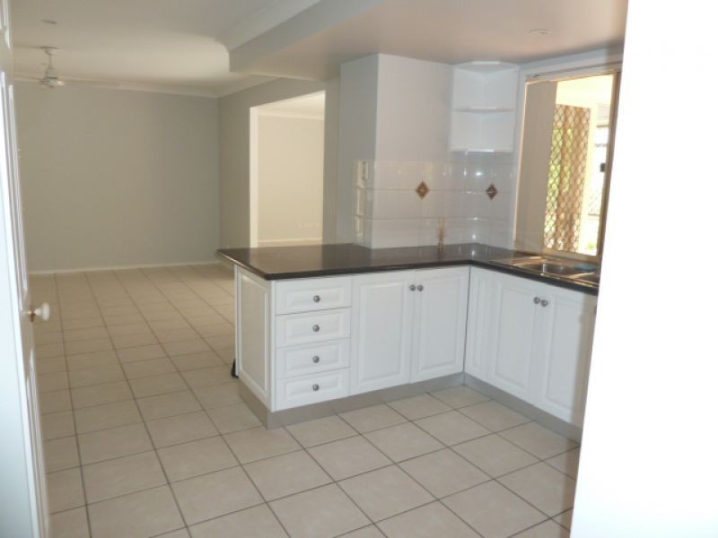 37 Prunda Circuit, Wellington Point QLD 4160