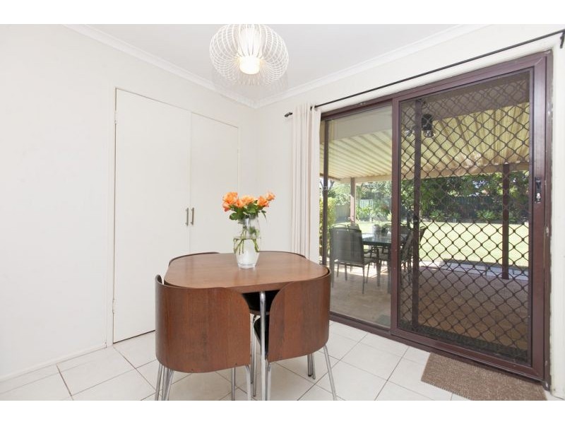 9 Chestnut Crescent, Victoria Point QLD 4165