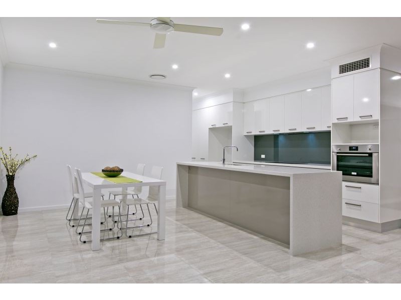 14 Bainbridge Street, Ormiston QLD 4160