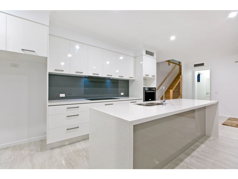 14 Bainbridge Street, Ormiston QLD 4160