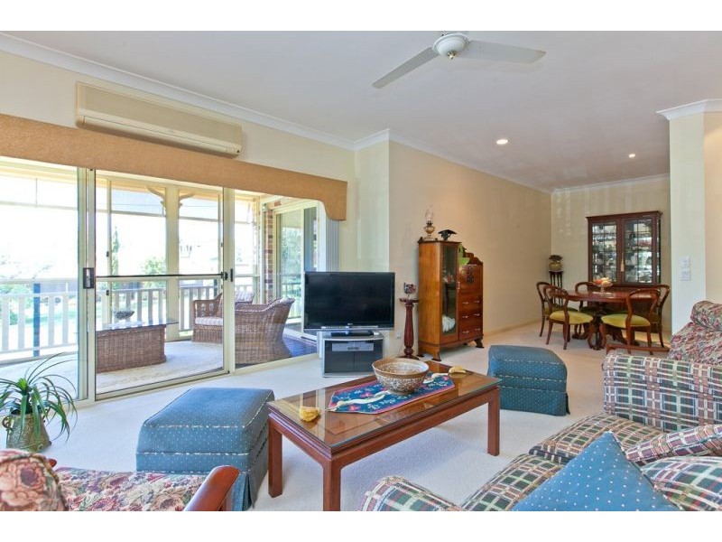 1 Cane Street, Redland Bay QLD 4165