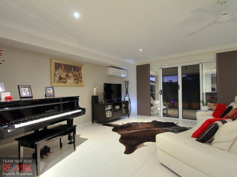 18 Bibury Street, Wellington Point QLD 4160