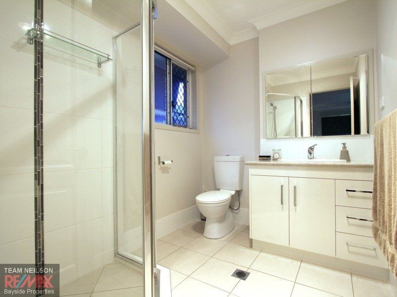 18 Bibury Street, Wellington Point QLD 4160