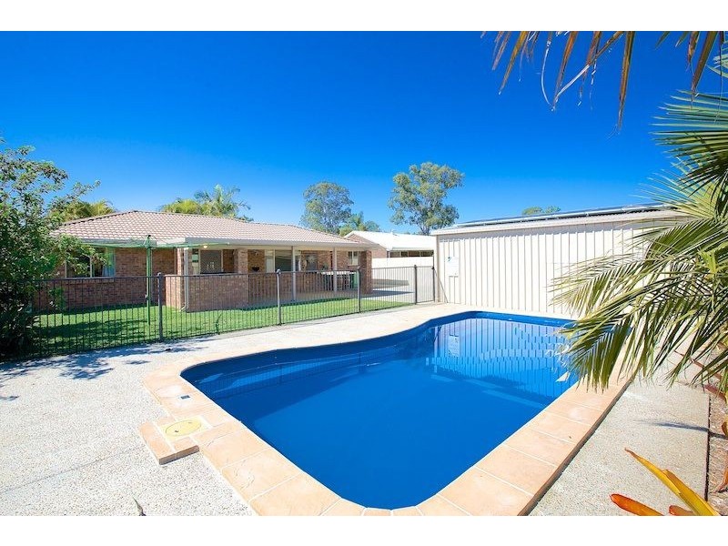 6 Madelin Court, Thorneside QLD 4158