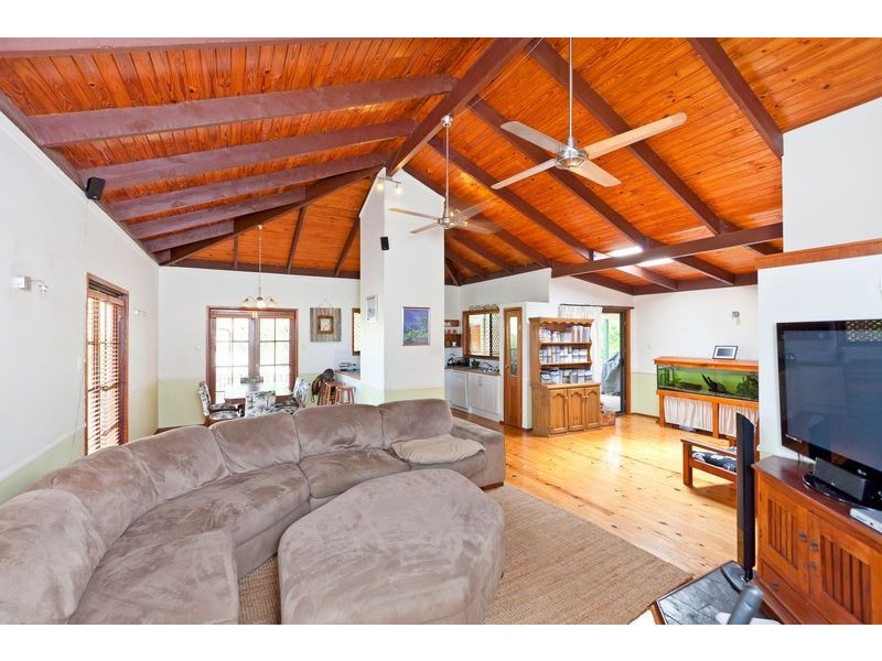 7 Chinnock Court, Alexandra Hills QLD 4161
