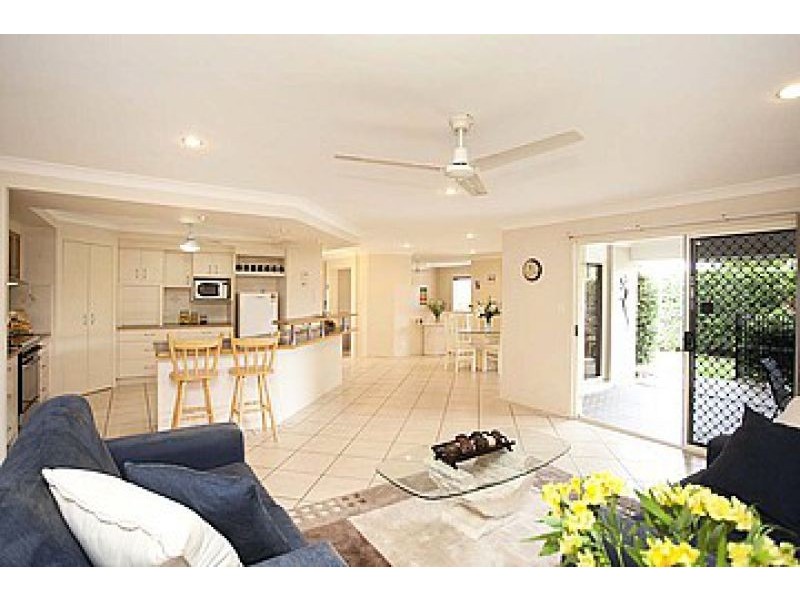 1 Coralbay Close, Thornlands QLD 4164