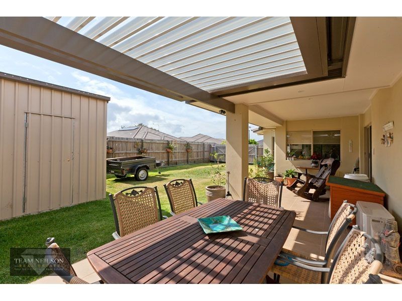 14 Daly Place, Redland Bay QLD 4165