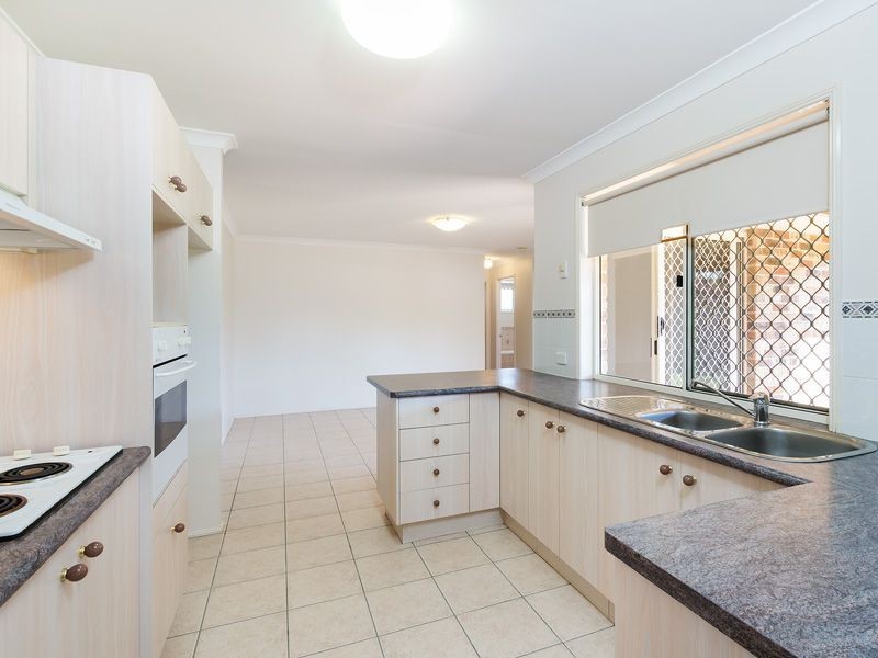 35 Kestrel Court, Victoria Point QLD 4165