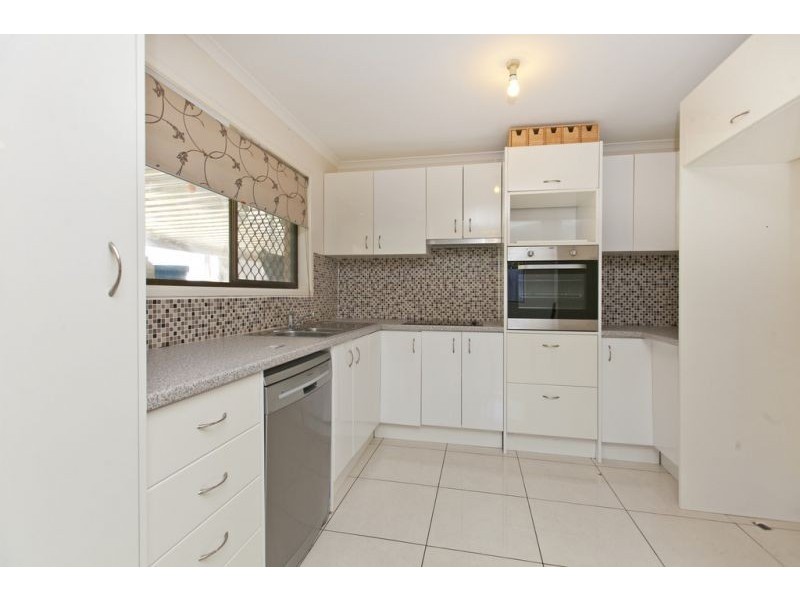 75 Cumberland Drive, Alexandra Hills QLD 4161