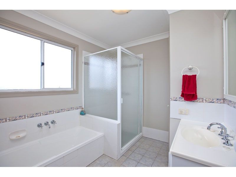 50 Dart Street, Redland Bay QLD 4165