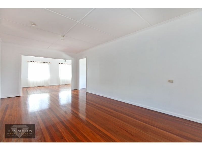 145 Kamarin Street, Manly West QLD 4179