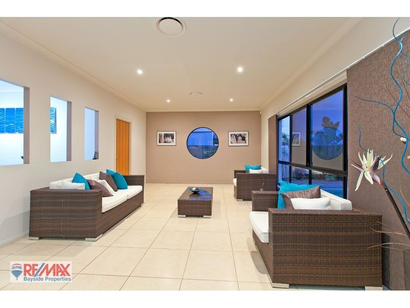 45 Waterville Drive, Thornlands QLD 4164