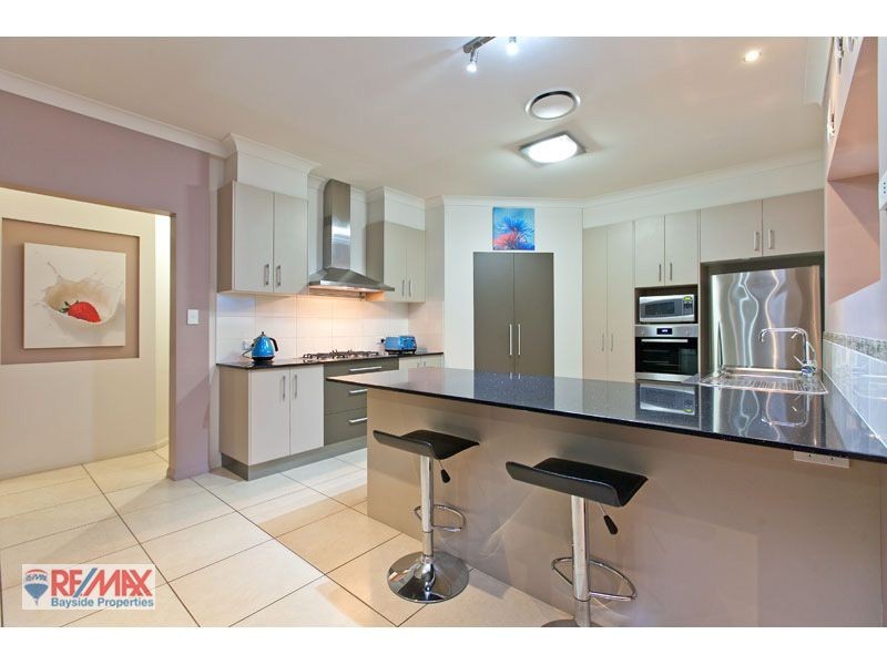 45 Waterville Drive, Thornlands QLD 4164