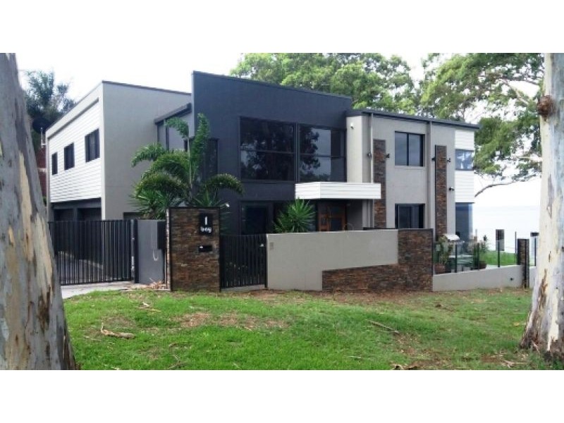 1 BAY STREET, Redland Bay QLD 4165