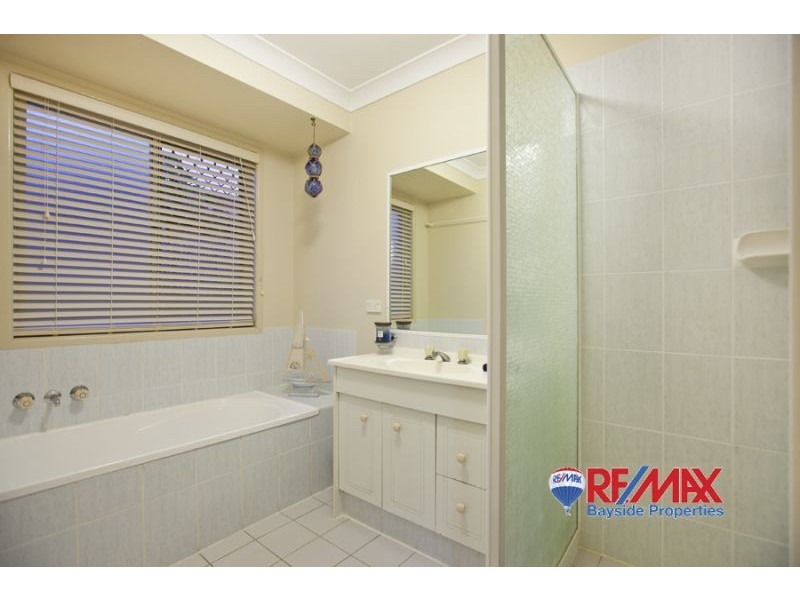 42 Tulloch Drive, Wellington Point QLD 4160