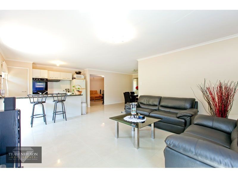 5 Elaine Place, Birkdale QLD 4159