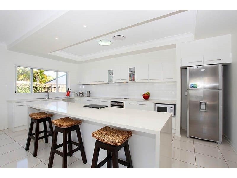 37 Parklane Rd, Victoria Point QLD 4165