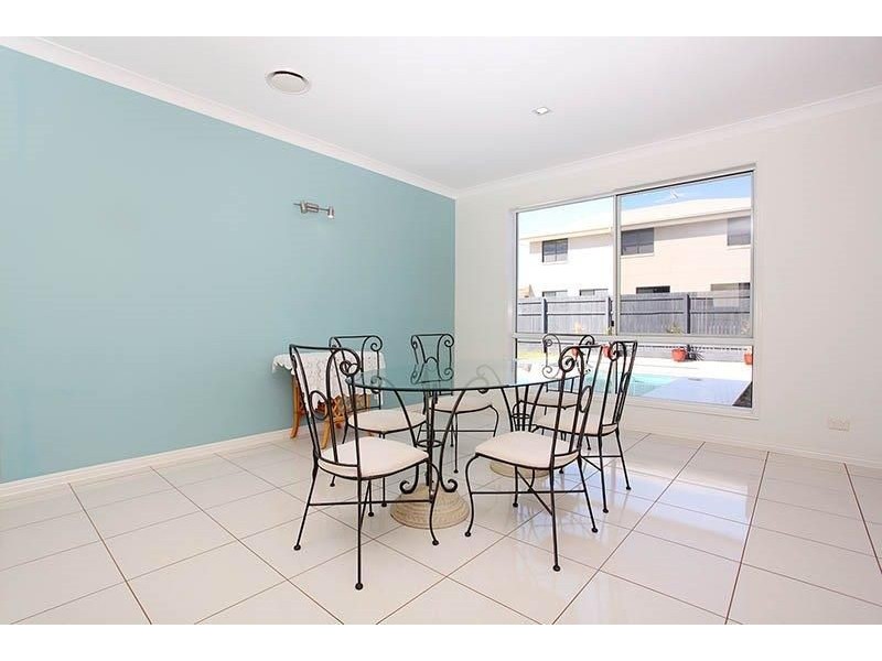 37 Parklane Rd, Victoria Point QLD 4165