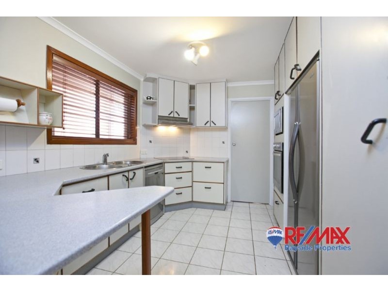 8 Canary Street, Wellington Point QLD 4160