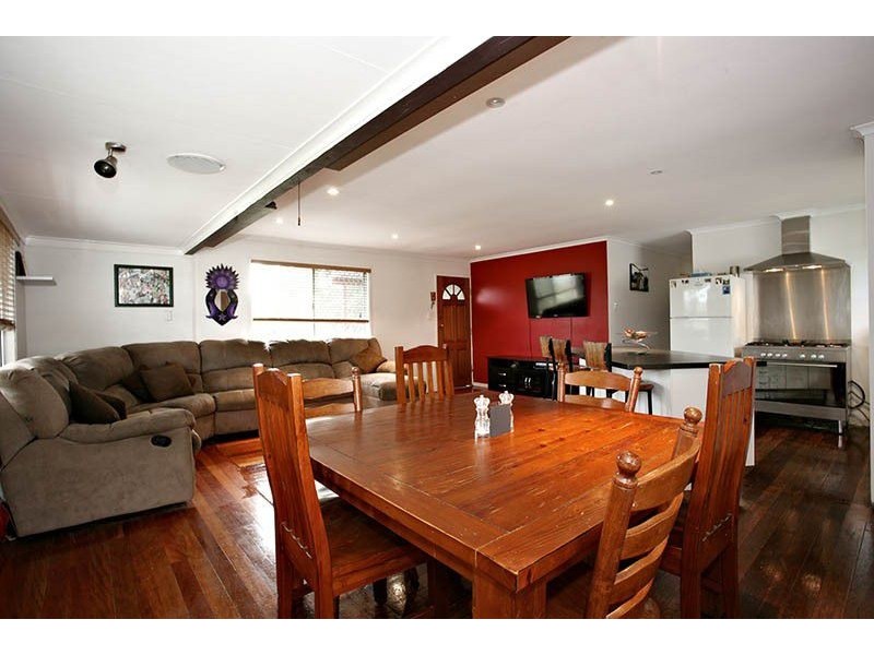 19 Cook Street, Capalaba QLD 4157