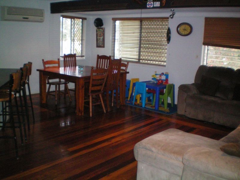 19 Cook Street, Capalaba QLD 4157