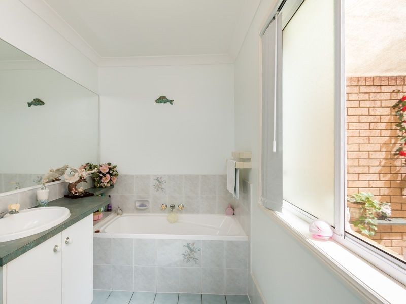 25 Alexander Avenue, Victoria Point QLD 4165