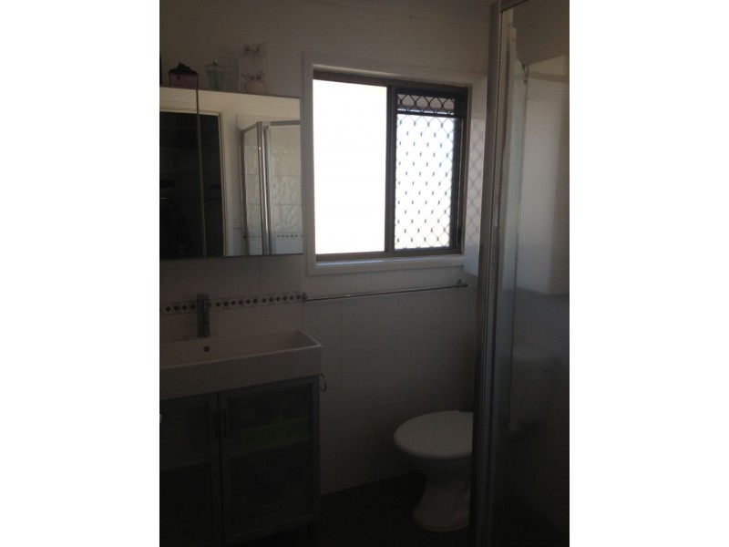 8 Winster Court, Alexandra Hills QLD 4161