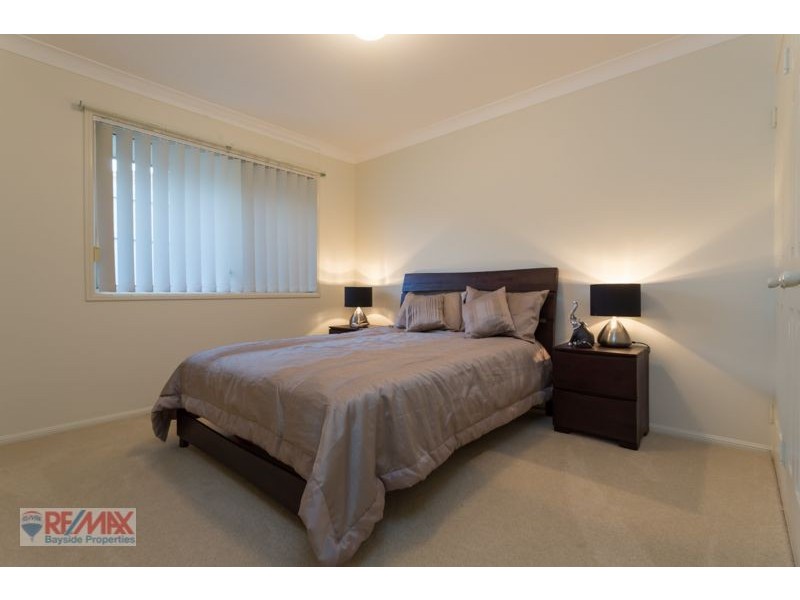 11 Lamb Cl, Victoria Point QLD 4165