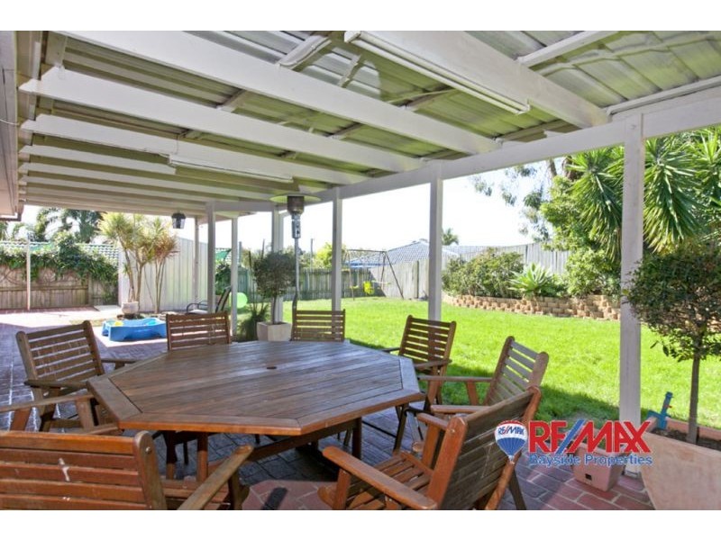 17 Whitehaven Street, Alexandra Hills QLD 4161