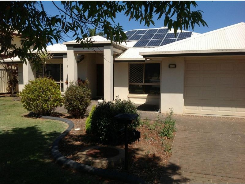 7 Karinya Court, Redland Bay QLD 4165