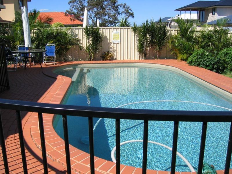 7 Karinya Court, Redland Bay QLD 4165