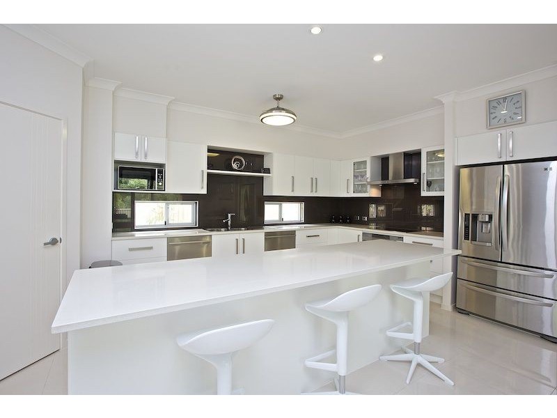 39 Celsa Street, Wellington Point QLD 4160