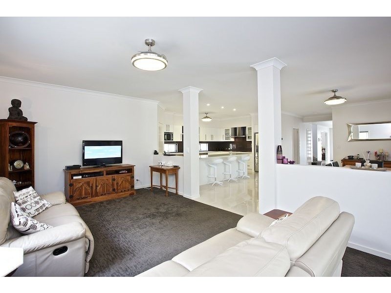 39 Celsa Street, Wellington Point QLD 4160