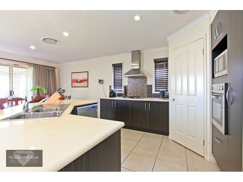 11 Forrest Street, Redland Bay QLD 4165
